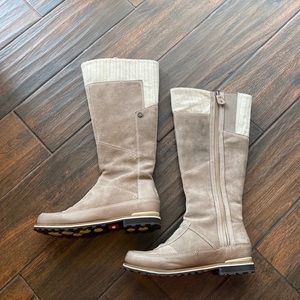 North face suede boots